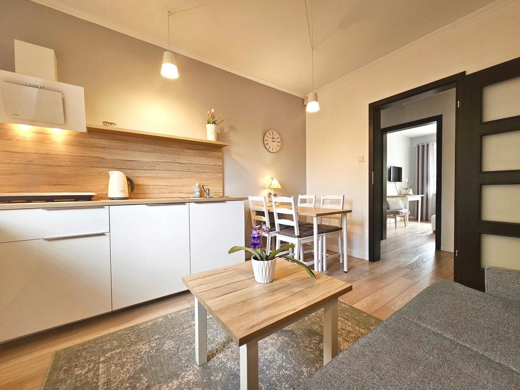 Apartament Garden- Parking, Ogrodek, Cicha Okolica Pruszcz Gdanski Bagian luar foto