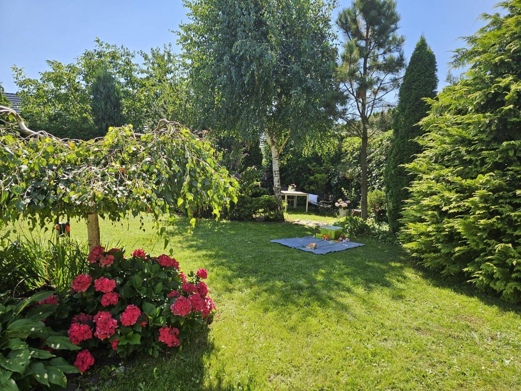 Apartament Garden- Parking, Ogrodek, Cicha Okolica Pruszcz Gdanski Bagian luar foto