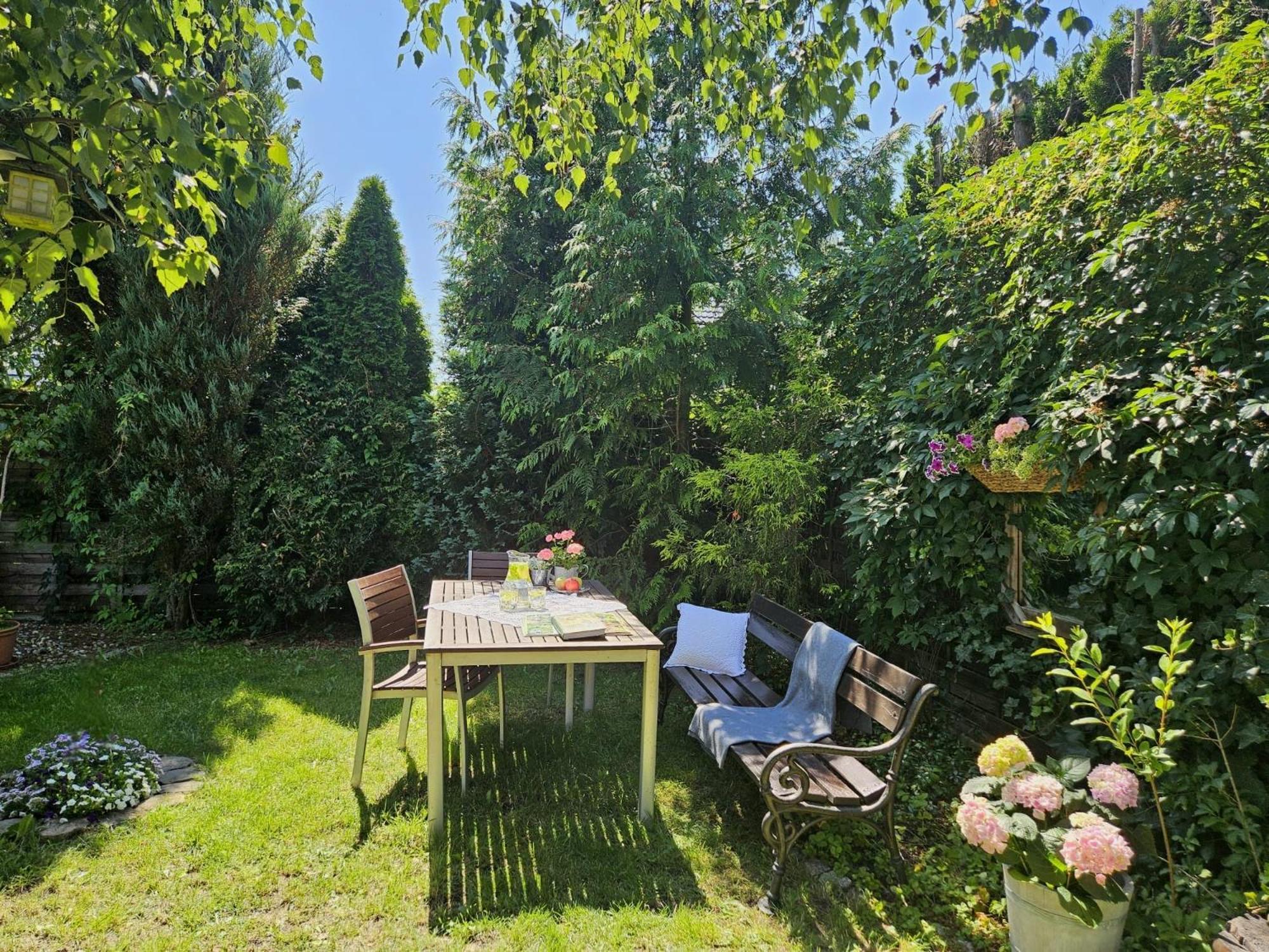 Apartament Garden- Parking, Ogrodek, Cicha Okolica Pruszcz Gdanski Bagian luar foto